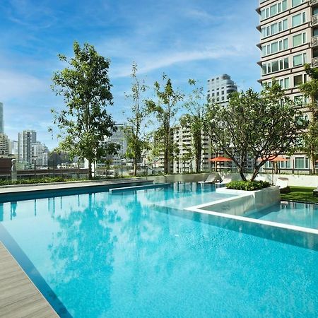 Silq Hotel & Residence, Managed By The Ascott Limited Бангкок Экстерьер фото The Park's swimming pool