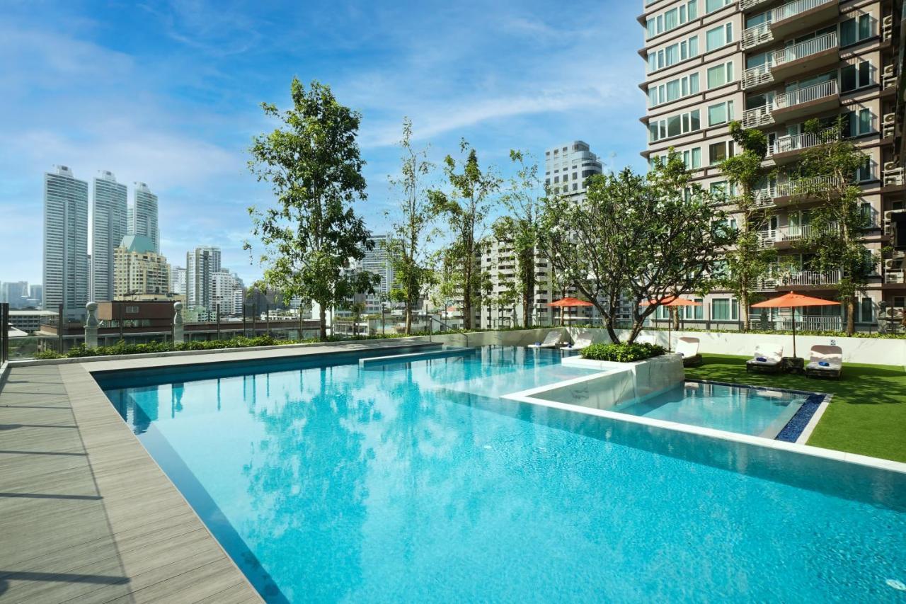 Silq Hotel & Residence, Managed By The Ascott Limited Бангкок Экстерьер фото The Park's swimming pool