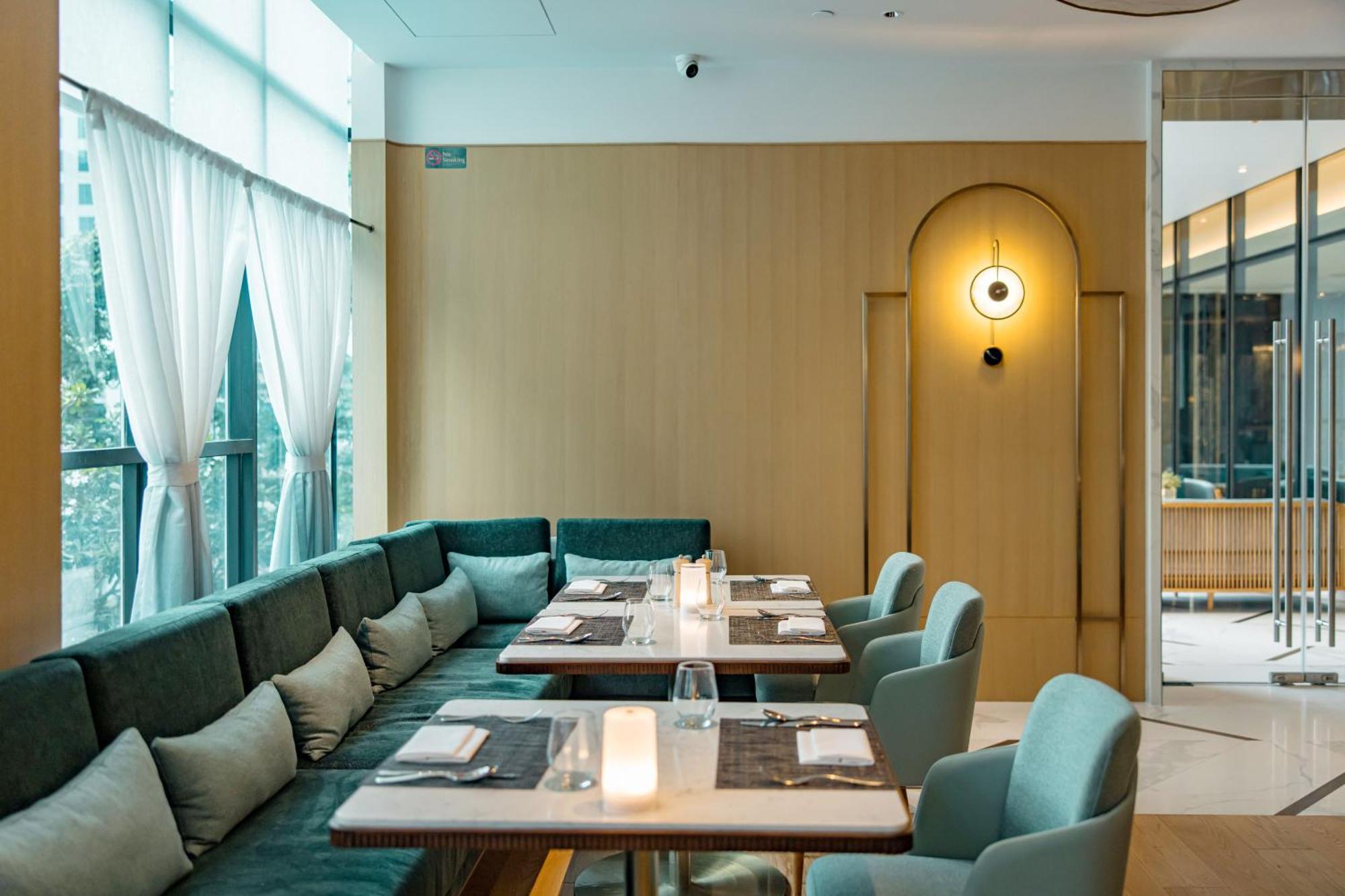 Silq Hotel & Residence, Managed By The Ascott Limited Бангкок Экстерьер фото The interior of the restaurant