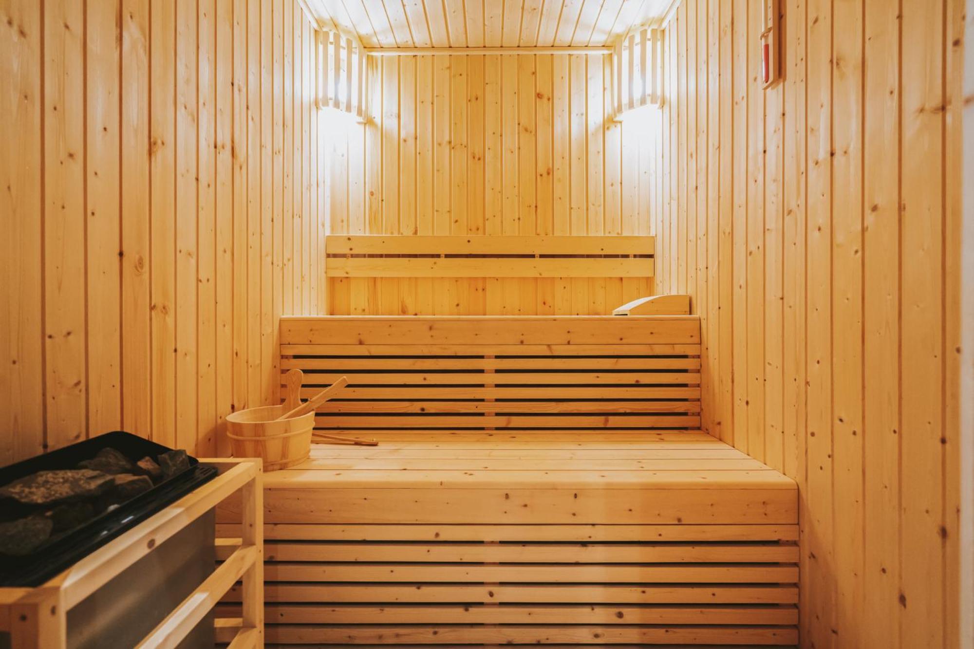 Silq Hotel & Residence, Managed By The Ascott Limited Бангкок Экстерьер фото A Finnish sauna